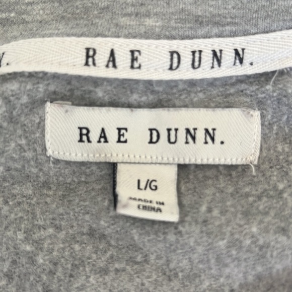 “HOT MESS” sweatshirt ~ RAE DUNN - Picture 5 of 5